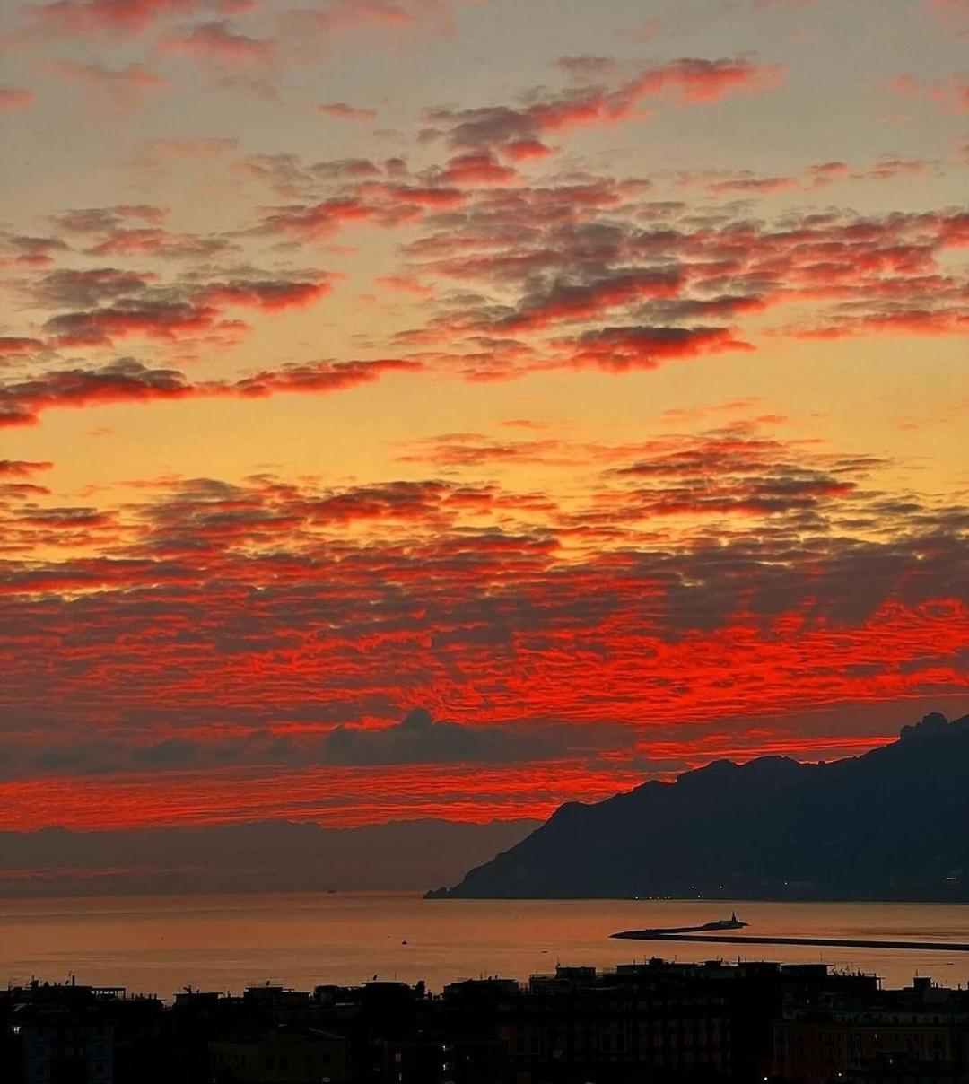 Salifornia Casa Vacanze Apartment Salerno Luaran gambar